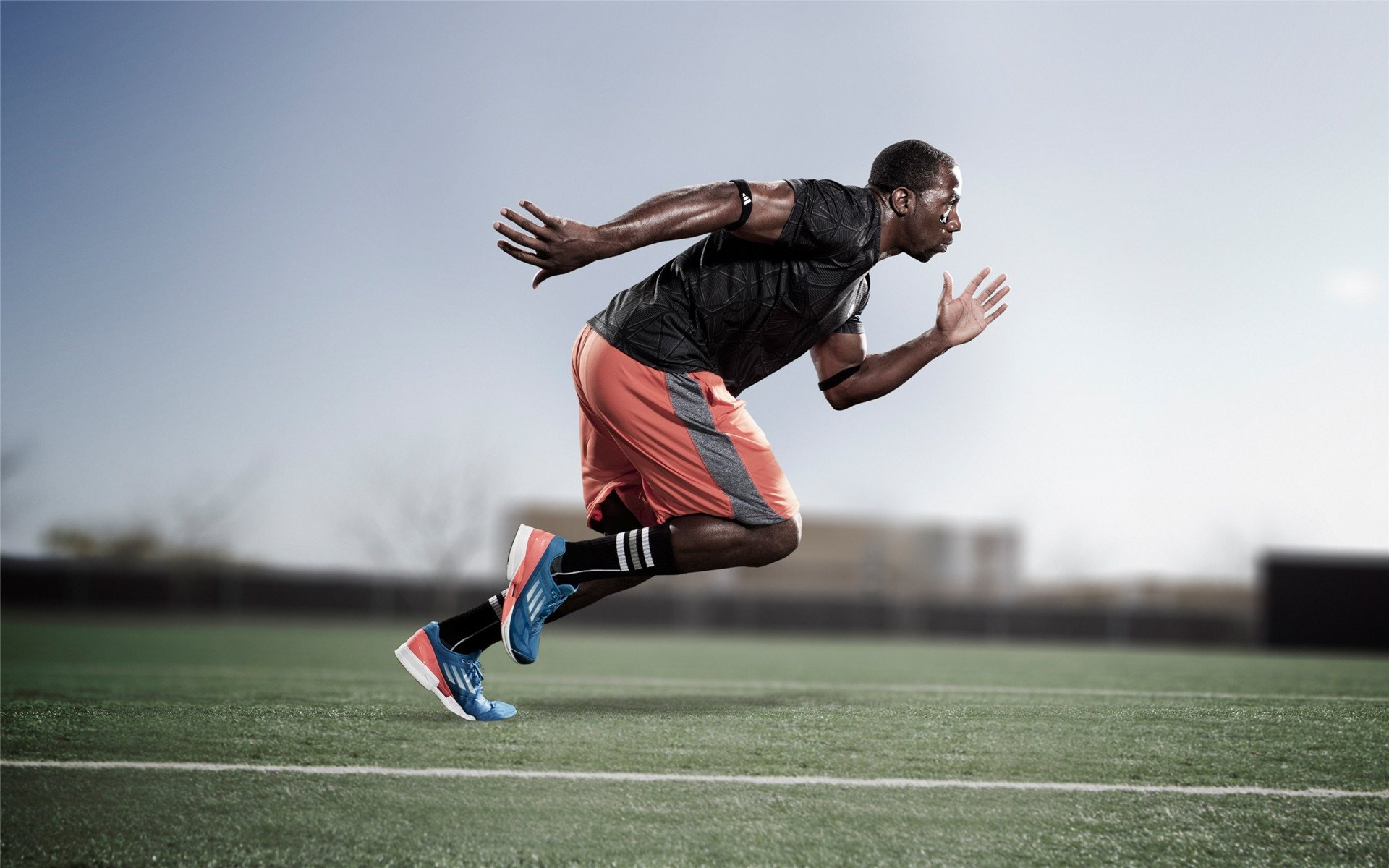 班凯罗杀疯了！太阳对阵新疆队，他提前一节打卡下班